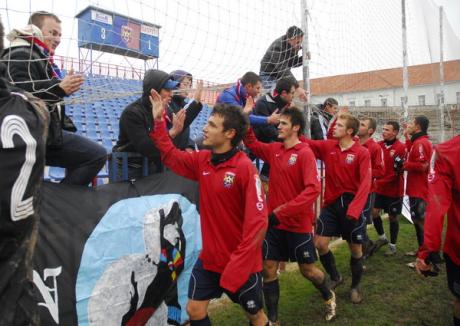 Orădenii, chemaţi să susţină FC Bihor în meciul de la Sibiu 